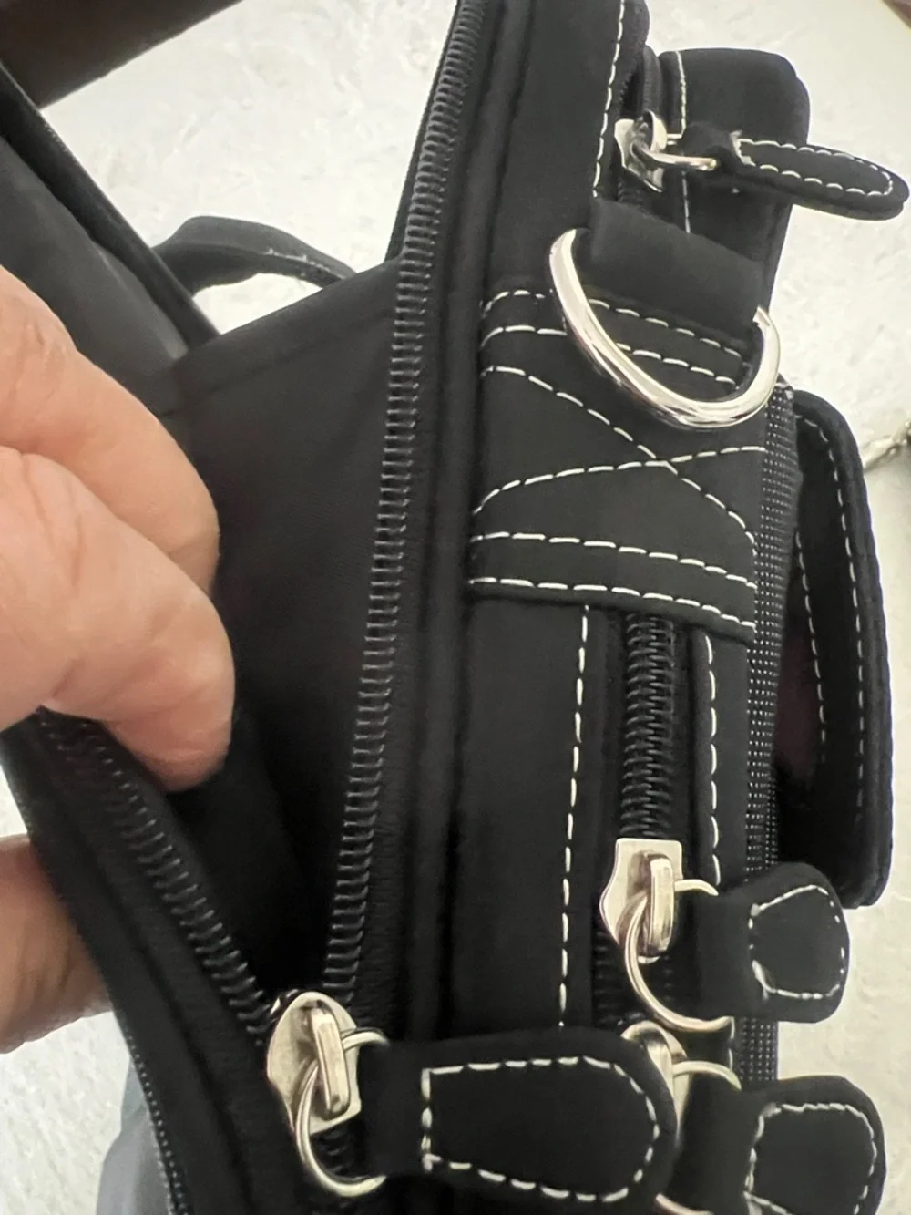 NEW unisex Targus Black Laptop Briefcase, extra wallet,Removable Shoulder Strap